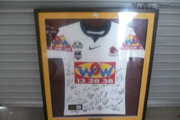 NRL BRISBANE BRONCOS 2009 SIGNED JERSEY FRAMED IN PERFECT CONDITION